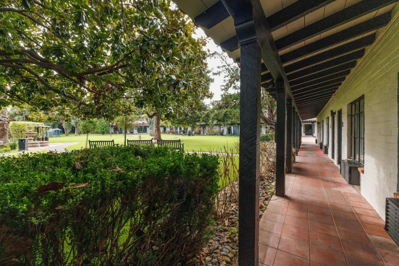 Inn Marin And Suites, Ascend Hotel Collection Novato Exterior foto